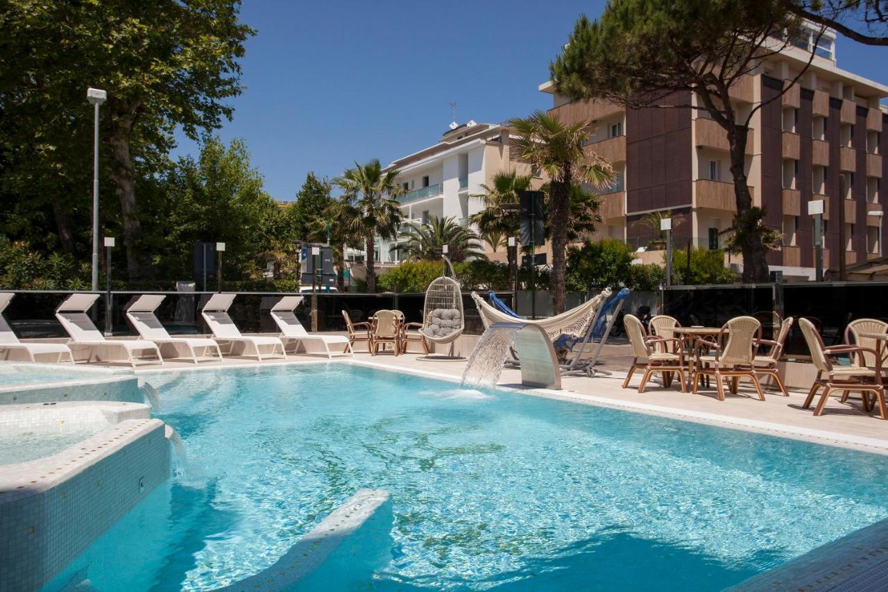 Hotel Diamond Ριτσόνε Εξωτερικό φωτογραφία